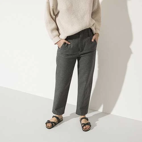 Birkenstock Women's Franca Oiled Leather Sandals- Black- Regular/Wide 3 Birkenstock Women's Franca Oiled Leather Sandals- Black- Regular/Wide - Image 3