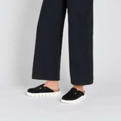 Birkenstock Women's Boston Chunky - Black - Medium/Narrow (B) -Step Vibe Shop 1026184 f look f