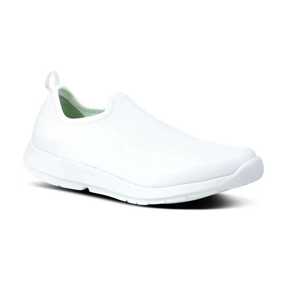 OOfos Women's OOmg Sport Shoe - White- Regular (B) 2 OOfos Women's OOmg Sport Shoe - White- Regular (B) - Image 2