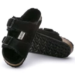 Birkenstock Arizona Shearling Sandal - Black - Regular/Wide -Step Vibe Shop 752663 sole